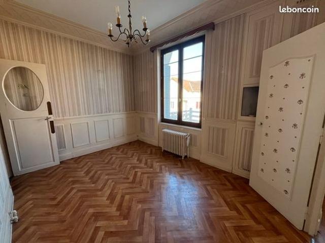 Maison de ville 8 pièces 92 m²