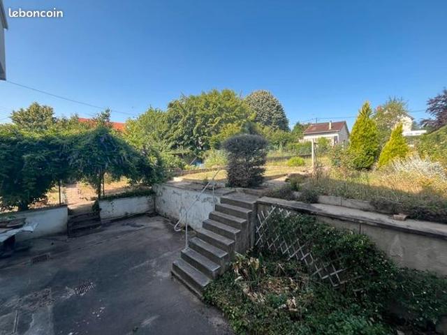Maison de ville 8 pièces 92 m²
