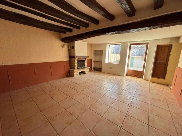 Maison de ville 92 m² 3 chambres terrain 218 m²