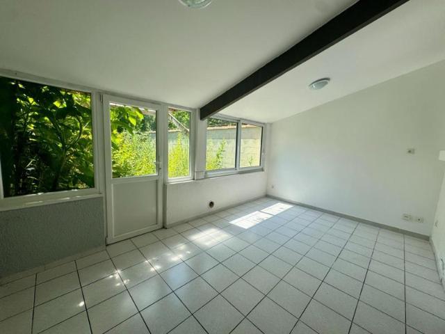 Maison de ville 94?m², jardin et cave à Villeneuve sur lot