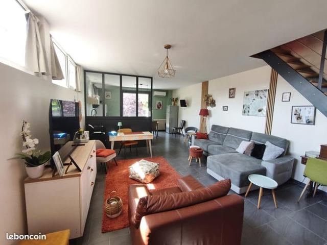 Maison de ville 9 pièces 130 m²