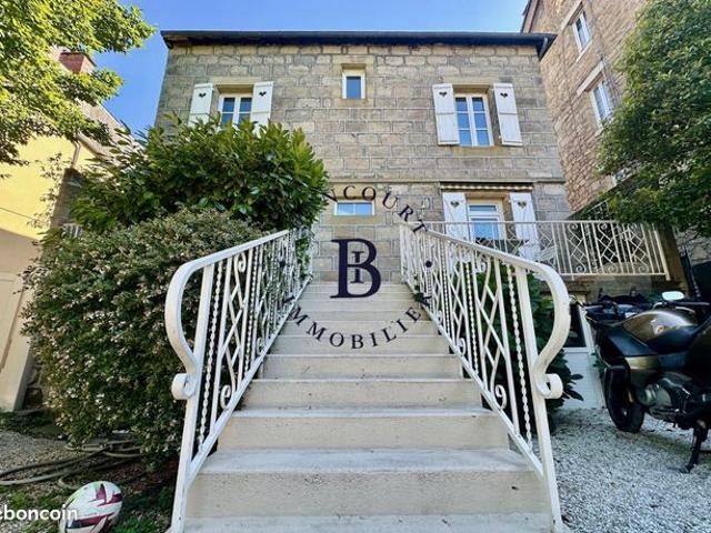 Maison de ville 9 pièces 165 m²