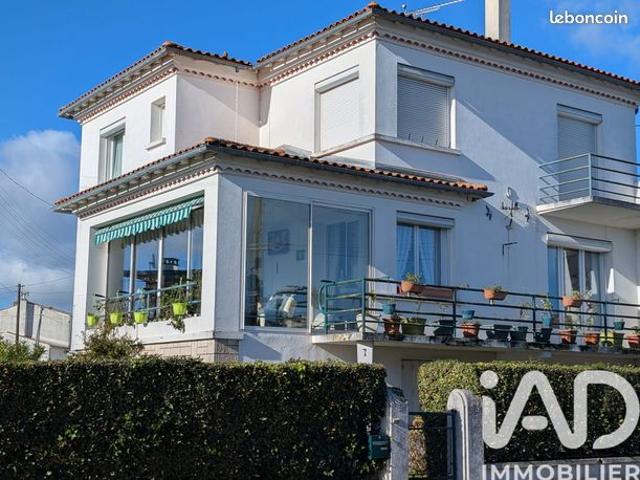 Maison de ville 9 pièces 185 m²