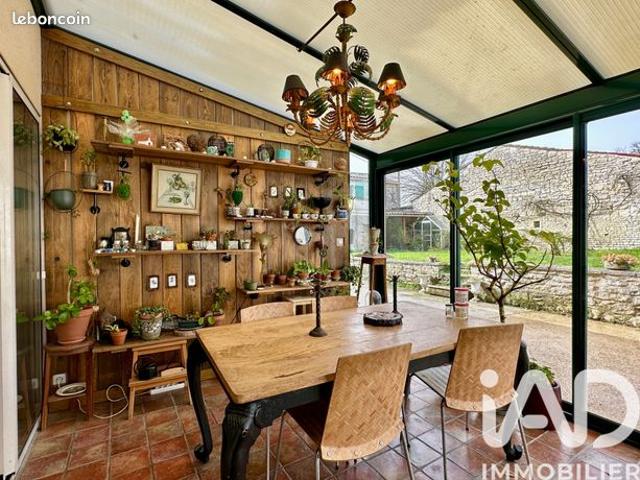 Maison de ville 9 pièces 181 m²