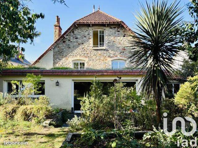Maison de ville 9 pièces 196 m²