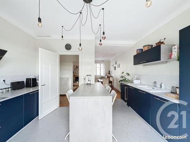 Maison de ville 9 pièces 197 m²