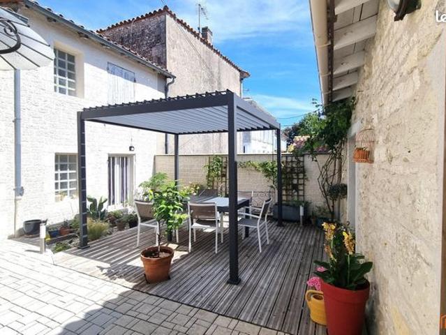 Maison de ville 9 pièces 204 m²