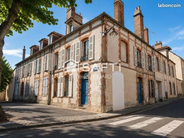 Maison de ville 9 pièces 201 m²