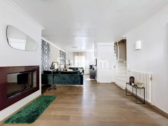 Maison de ville 9 pièces 219 m2