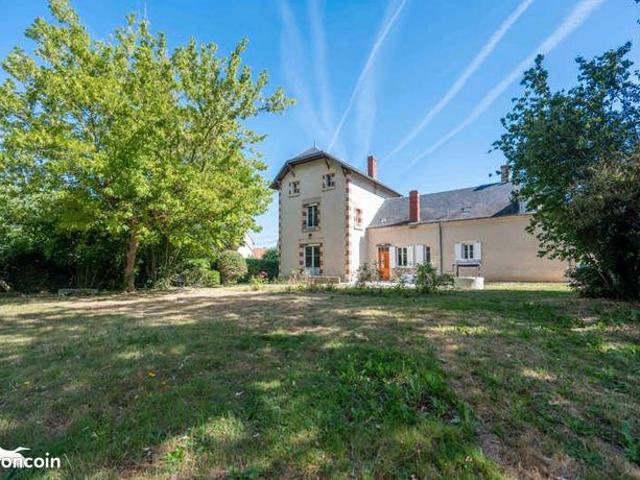 Maison de ville 9 pièces 210 m²