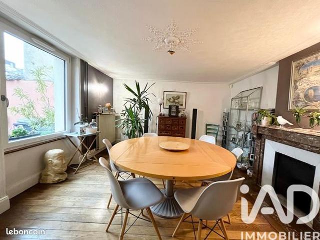 Maison de ville 9 pièces 211 m²