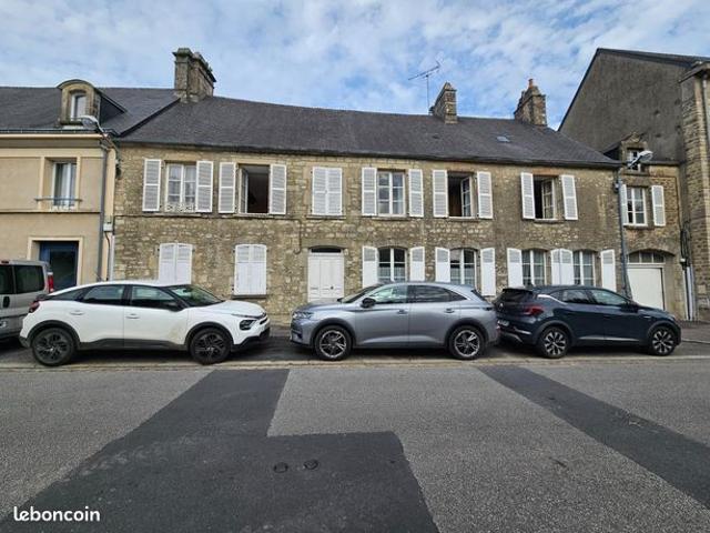 Maison de ville 9 pièces 249 m²