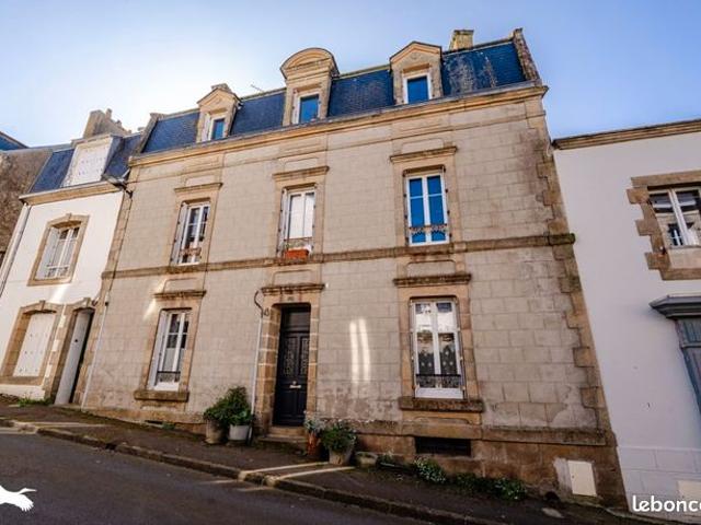 Maison de ville 9 pièces 240 m²