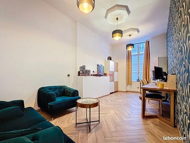 Maison de ville 9 pièces 254 m²