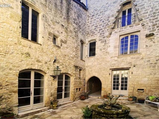 Maison de ville 9 pièces 263 m²