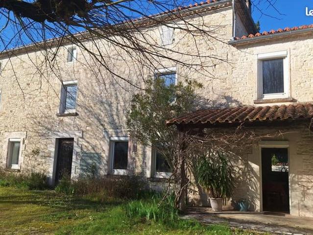 Maison de ville 9 pièces 272 m²