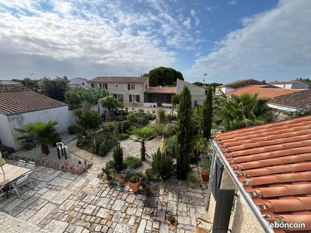 Maison de ville 9 pièces 300 m²