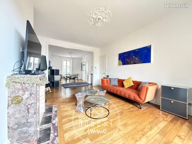 Maison de ville 9 pièces 318 m²