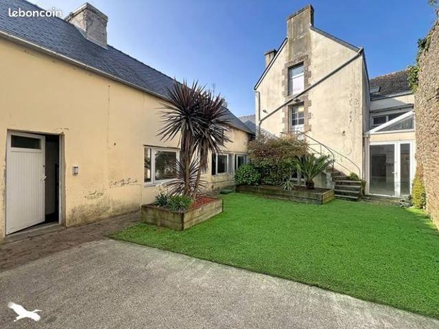 Maison de ville 9 pièces 320 m²