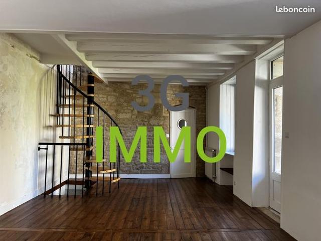 Maison de ville | Cour intérieure |Quartier calme | Niort centre