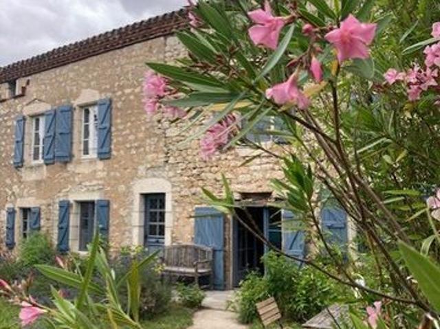 Maison de ville à vendre sur Cordes Sur Ciel