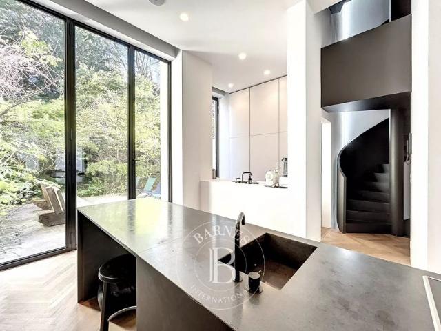 Maison de ville à vendre pour 3250000 euro avec 5 chambres à coucher