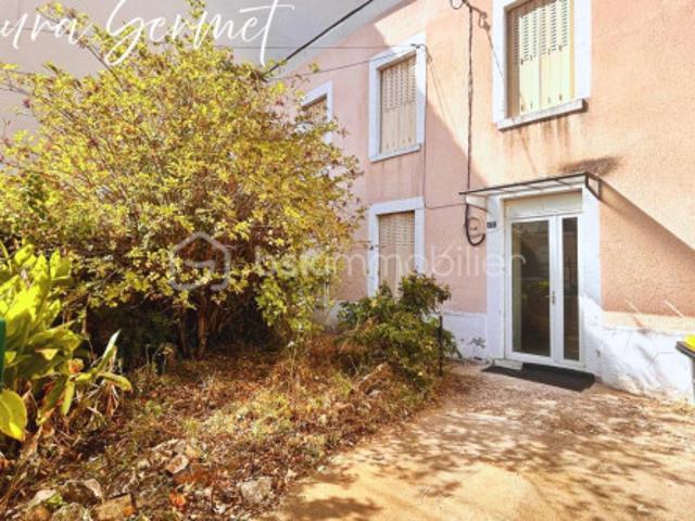 Maison de ville à Vierzon à louer Locagestion, expert en gestion locative
