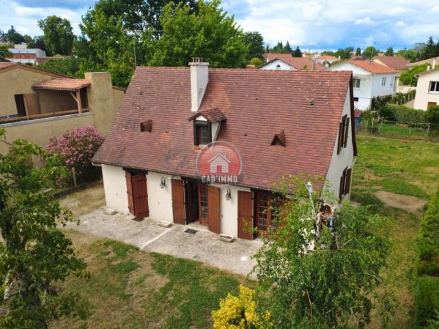 Maison de ville a étage 4ch et jardin à louer, 1000€/mois, Bergerac