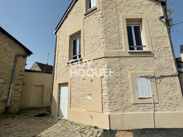 Maison de ville A LOUER MALESHERBES