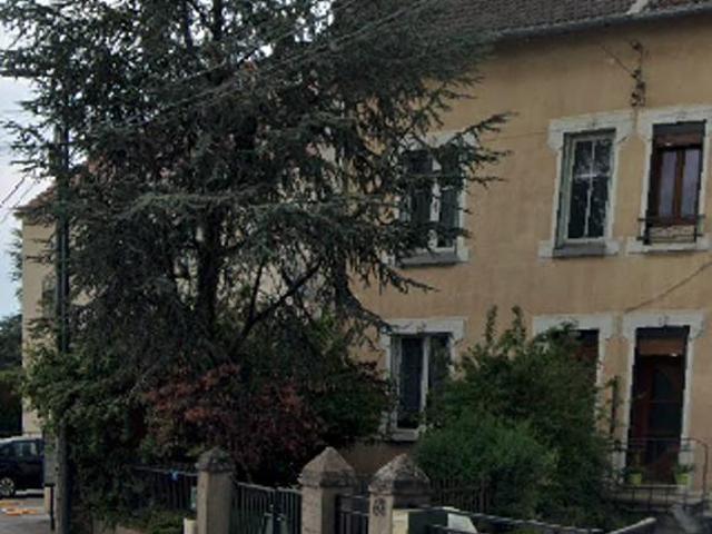 Maison de Ville à Neuves Maisons