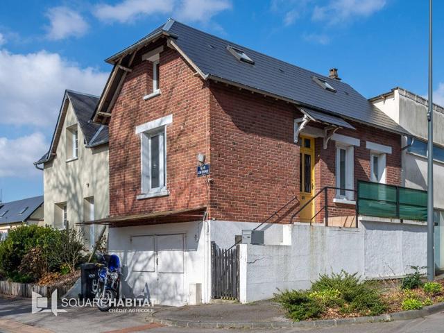 Maison de ville à Offranville 2 pièce s 53 m2 proches commer