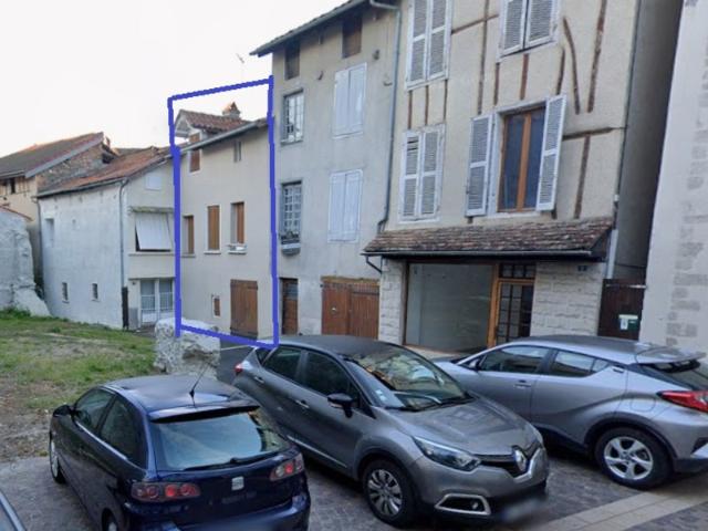 Maison de ville à rénover – Maurs Cantal