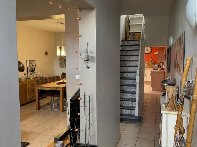 Maison de ville à Saint Amand les Eaux, bâtie sur 952 m2