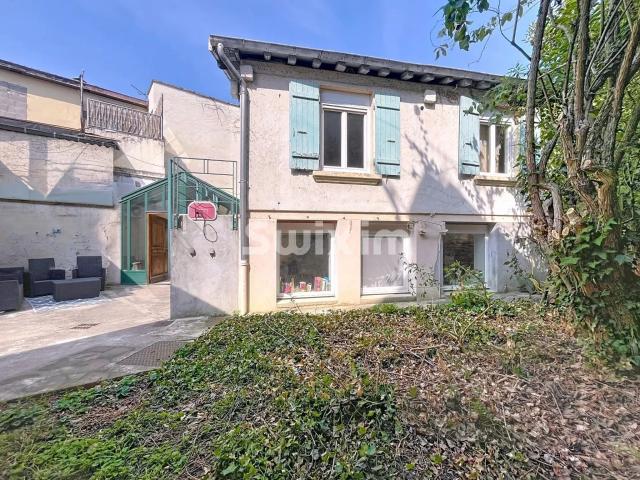 Maison de ville + annexes 126m² Lyon 9ème