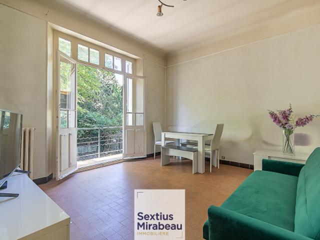 Maison de ville au calme absolu, à 10 minutes à pied du Cours Mirabeau
