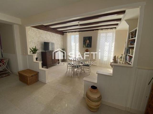 Maison de ville avec 4 ch / garage / dépendance