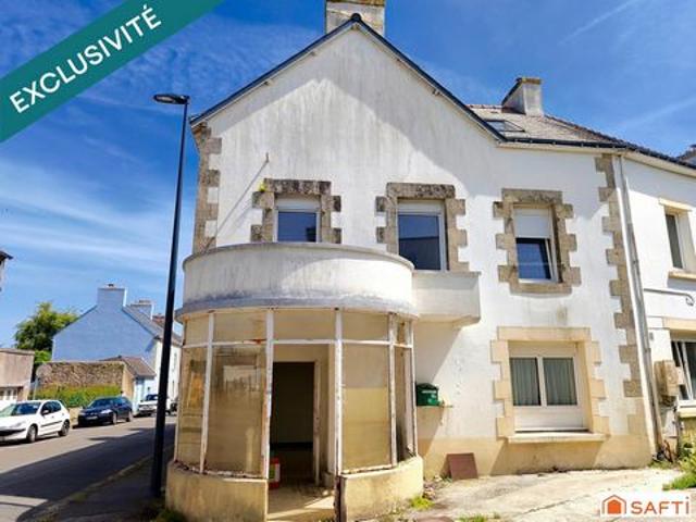 Maison de ville avec 3 chambres, commodités à pied