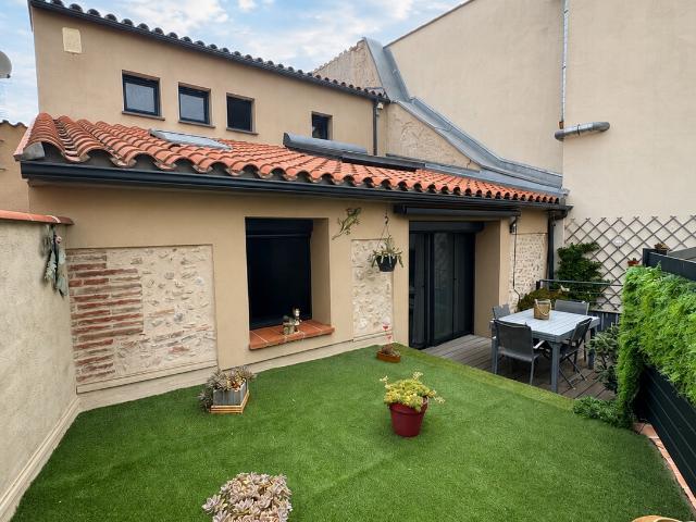 Maison de ville 80 m2 avec terrasse et garage