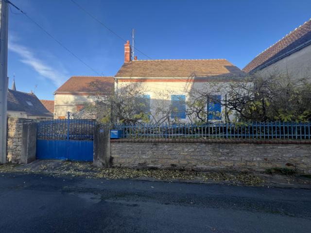 Maison de ville avec dépendances