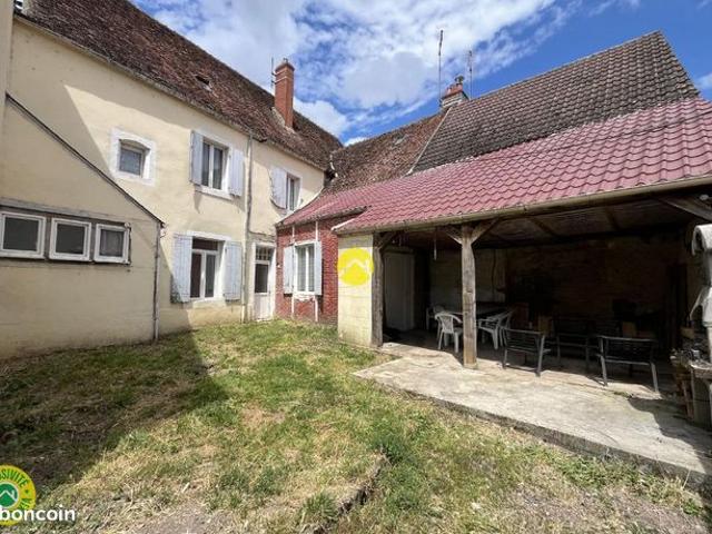 Maison de Ville Avec Garage