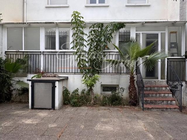 Maison de ville avec garage, jardin et fort potentiel – Quartier Saint Martin à Perpignan