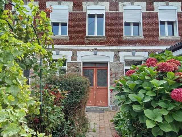 Maison de ville avec potentiel