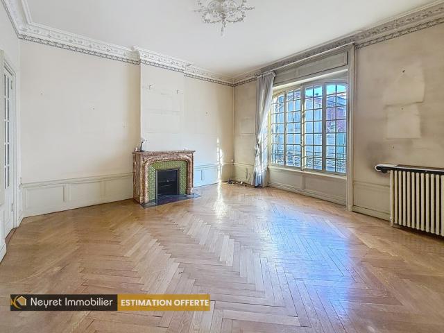 Maison de Ville Bourgeoise au Cœur de Saint Chamond