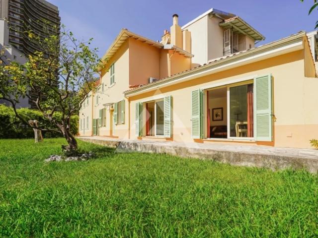 MAISON DE VILLE BEAUSOLEIL PROXIMITE IMMEDIATE MONACO