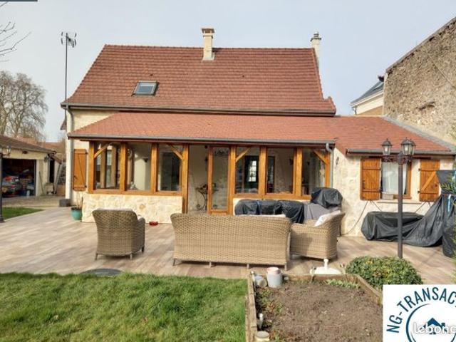 Maison de Ville de 140 m² au calme