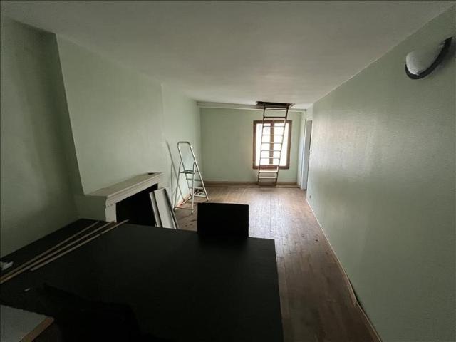 Maison de ville de 2 pièces principales