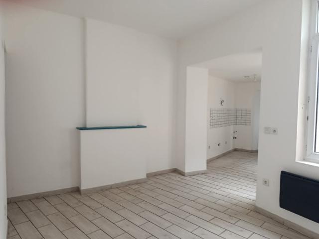 Maison de ville de 86m², 3 chambres, cour. Idéal primo accédant ou investissement locatif