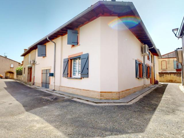 Maison de ville de type 4 avec garage