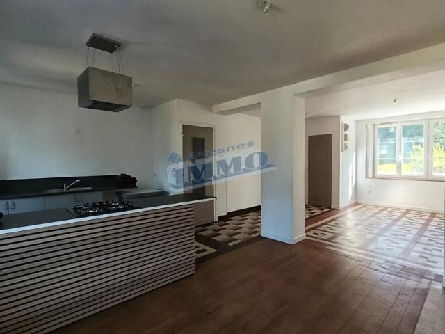 Maison de ville entièrement rénovée 81m2 SAINT POL SUR TERNO