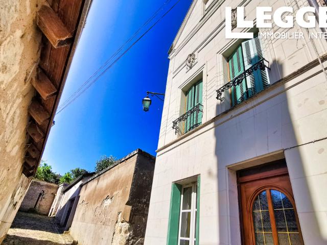 Maison de ville en pierre, jardin à proximité, maison de vacances ou gîte Saint Aignan sur Cher 41